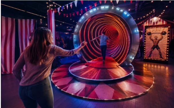 What Makes Immersive Carnival Experiences Different